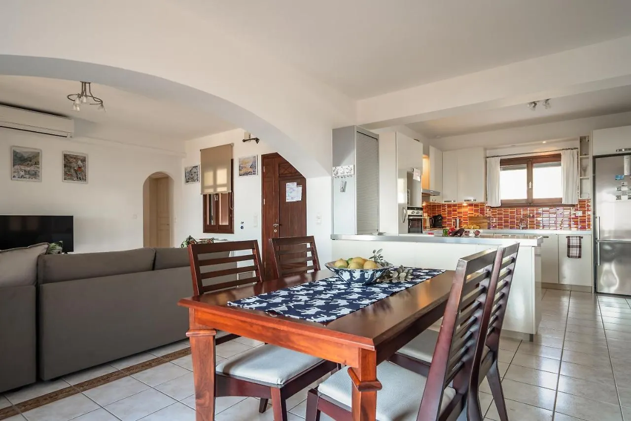 Kumusha Villa Near Fiscardo Μάγγανος
