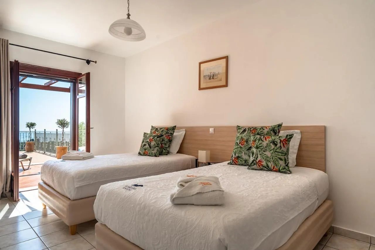 Kumusha Villa Near Fiscardo Μάγγανος